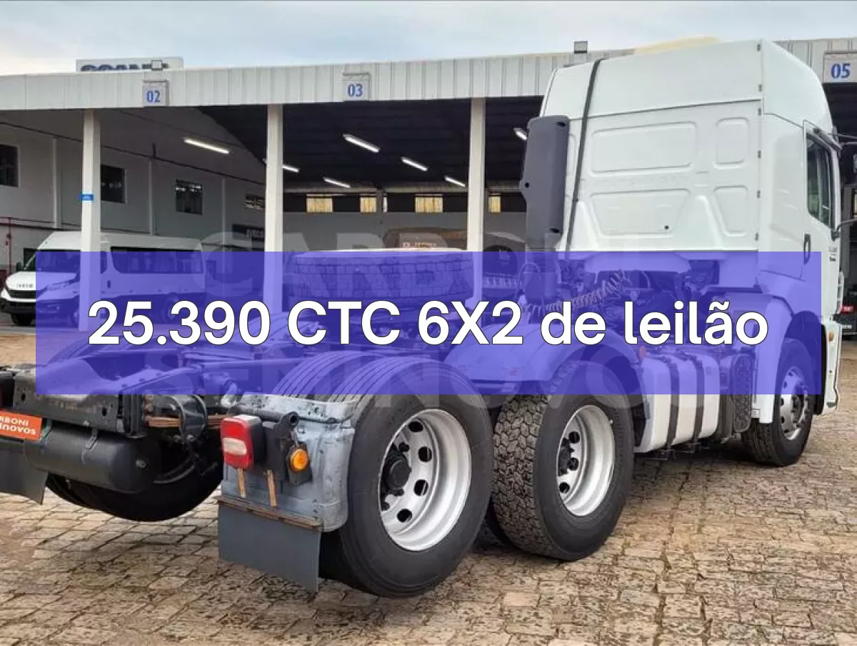 25.390 CTC 6X2 em leilão