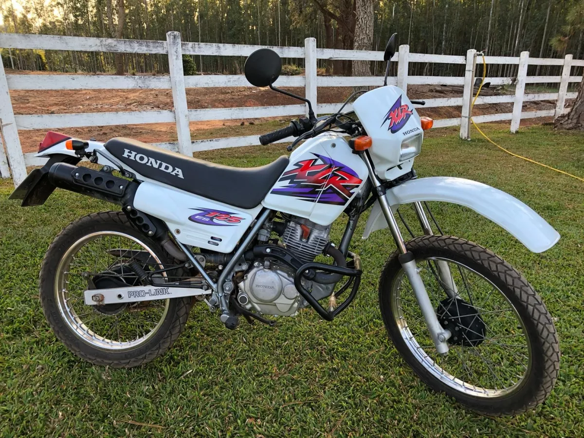 XLR