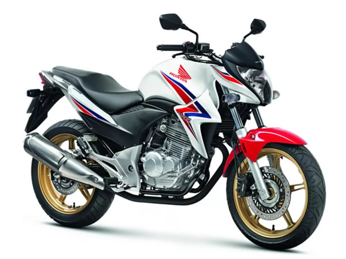 CB300