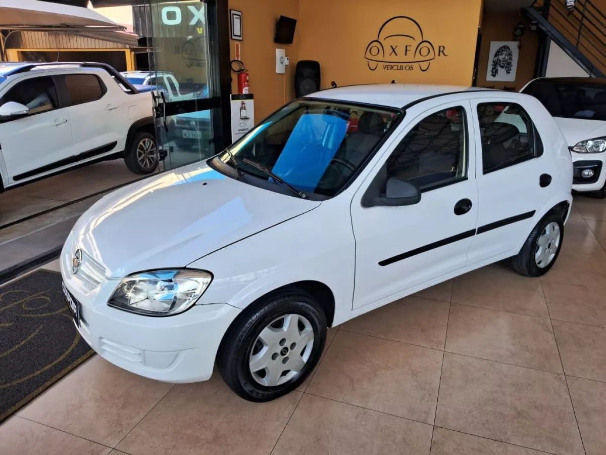 GMC CELTA 4P SPIRIT