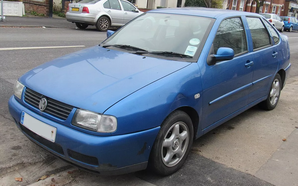 POLO CLAS. 1.8 MI