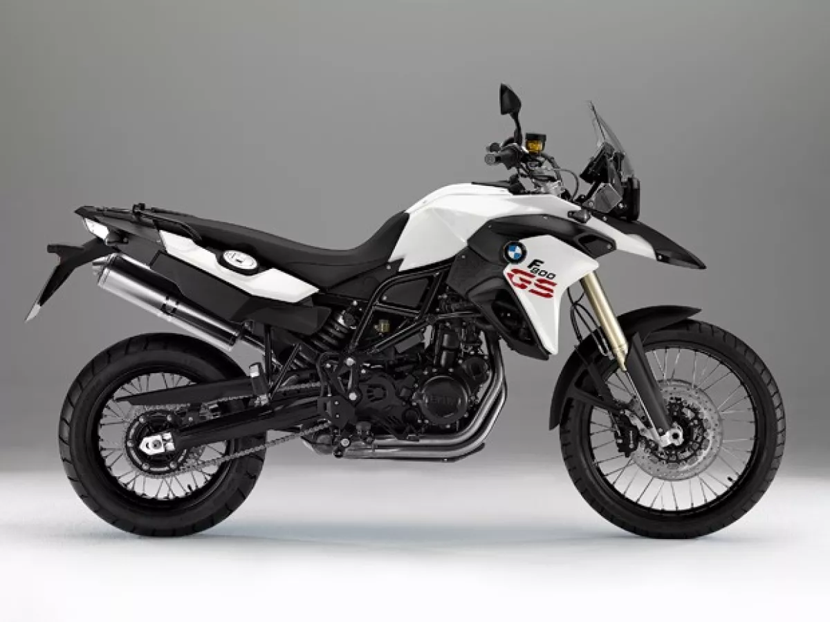 F 800