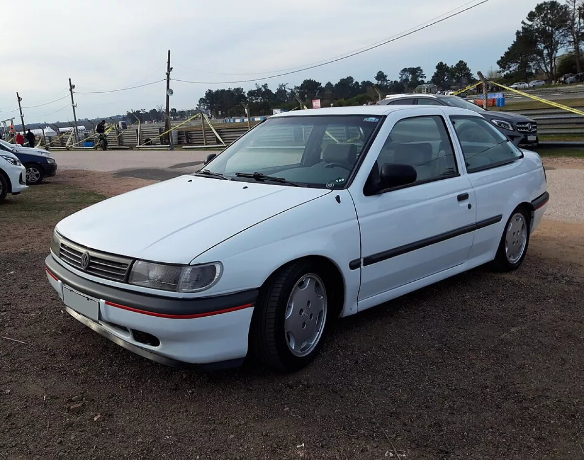 VW LOGUS GLI 1.8