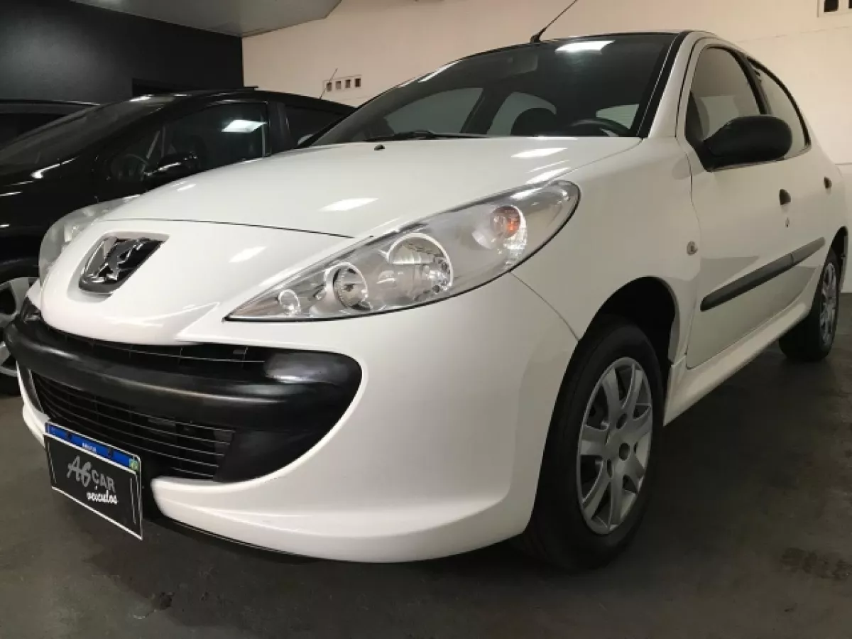 PEUGEOT 207HB XLINE