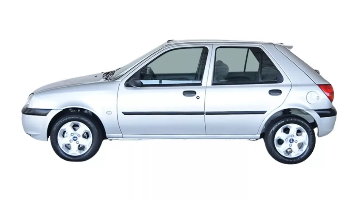 FORD FIESTA STREET _2P