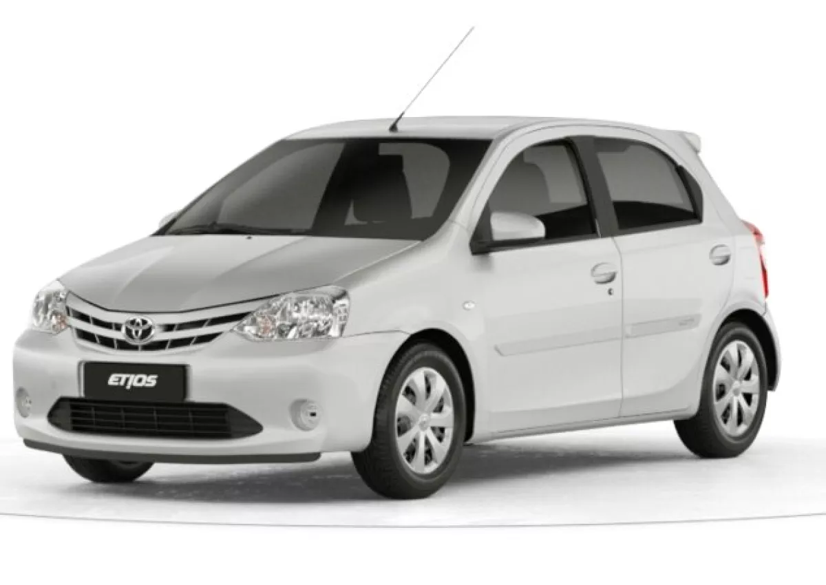 TOYOTA ETIOS HB XS