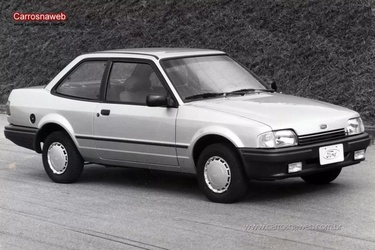 FORD VERONA LX _2P